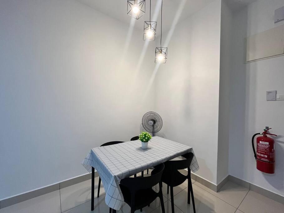 Putra Homestay, Presint 15, Near Alamanda Mall & Presint Diplomatik Pangsapuri Putrajaya