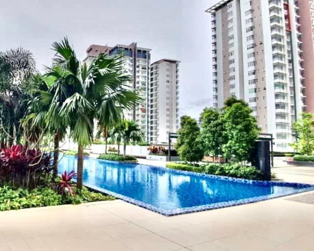 Putra Homestay, Presint 15, Near Alamanda Mall & Presint Diplomatik